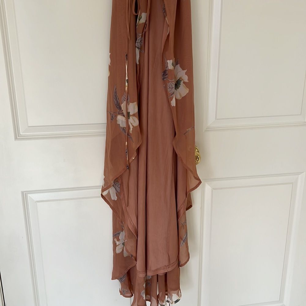 LULU’S High - Low Wrap Dress 🌸 - Picture 7 of 10
